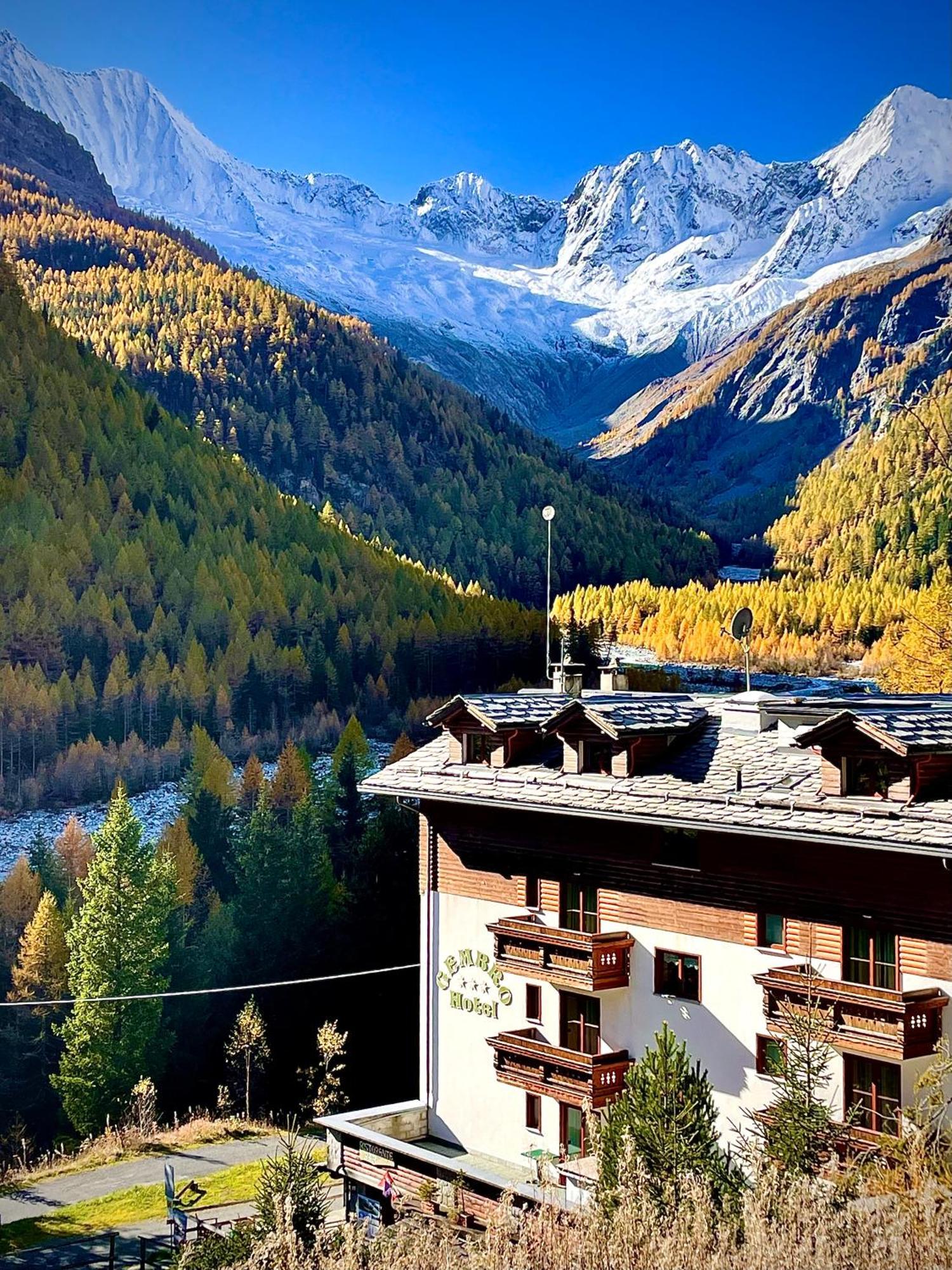 Hotel Gembro Chiesa in Valmalenco Dış mekan fotoğraf