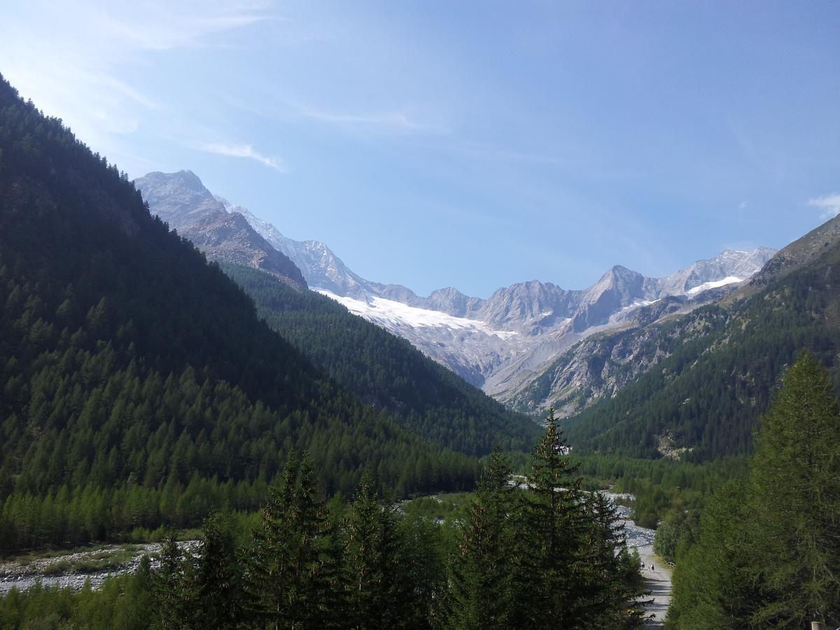 Hotel Gembro Chiesa in Valmalenco Dış mekan fotoğraf